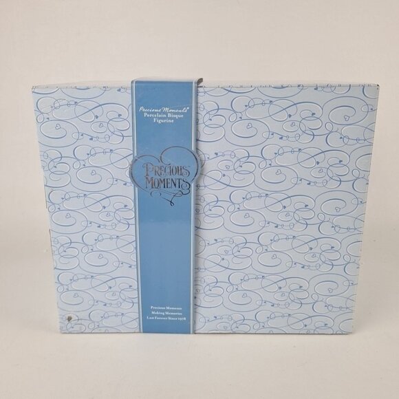 Precious Moments 810008 Your Love Warms My Heart Limited Edition Figurine - Picture 10 of 10